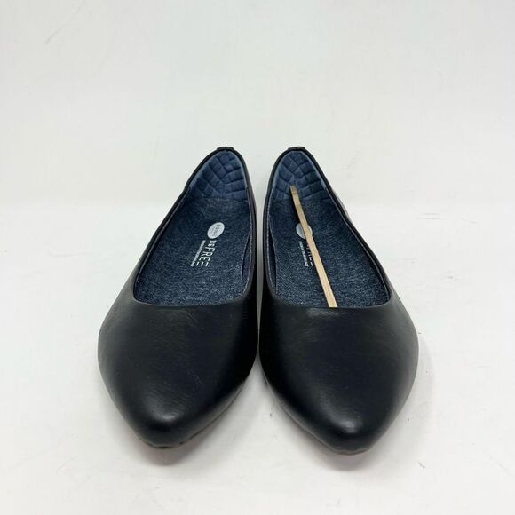 Dr. Scholl's Black Ballet Flats with Pointed Toe - Picture 4 of 9